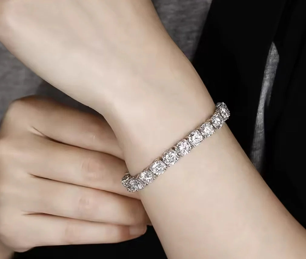 Tennis Bracelet Lab / Moissanite set in Sterling Silver