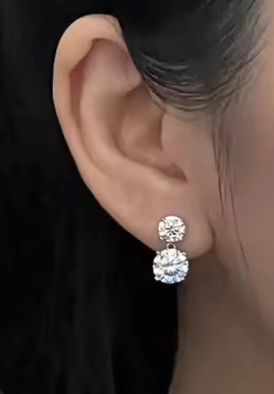 Two Tier Drop 2.8ct each ear