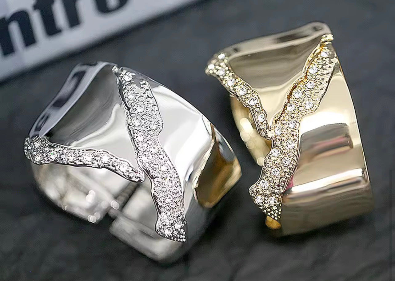 Statement cuff bracelet