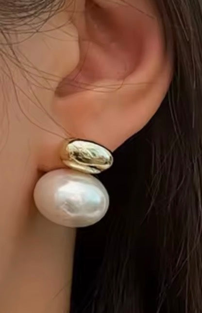 Simulated pearl drop earrings