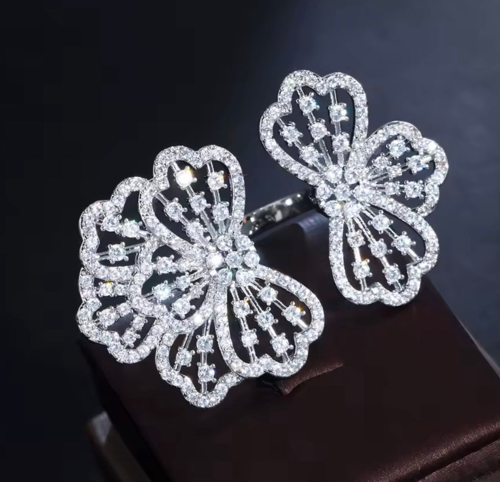 Close-up of the pavé double-flower ring