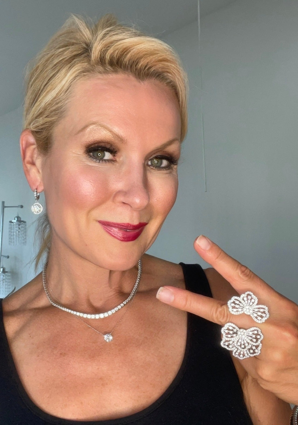 Double-flower ring shown styled