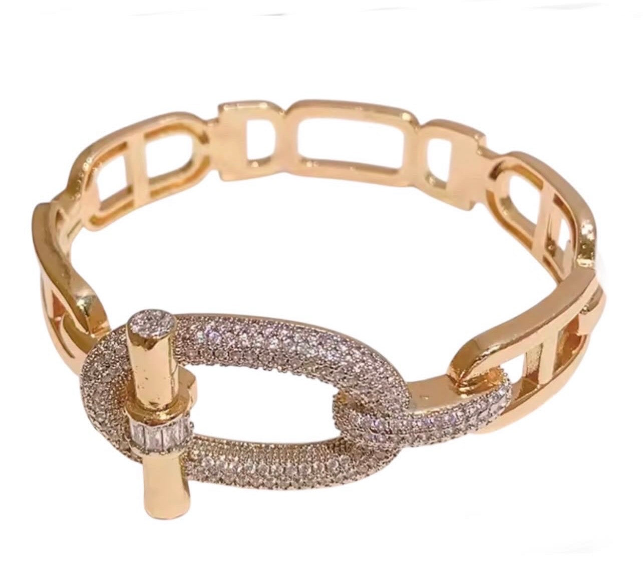 Gold-plated Luxe Pavé Buckle Bracelet product view